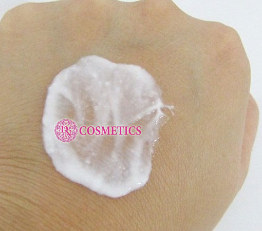 tay-te-bao-chet-simple-facial-scrub-2