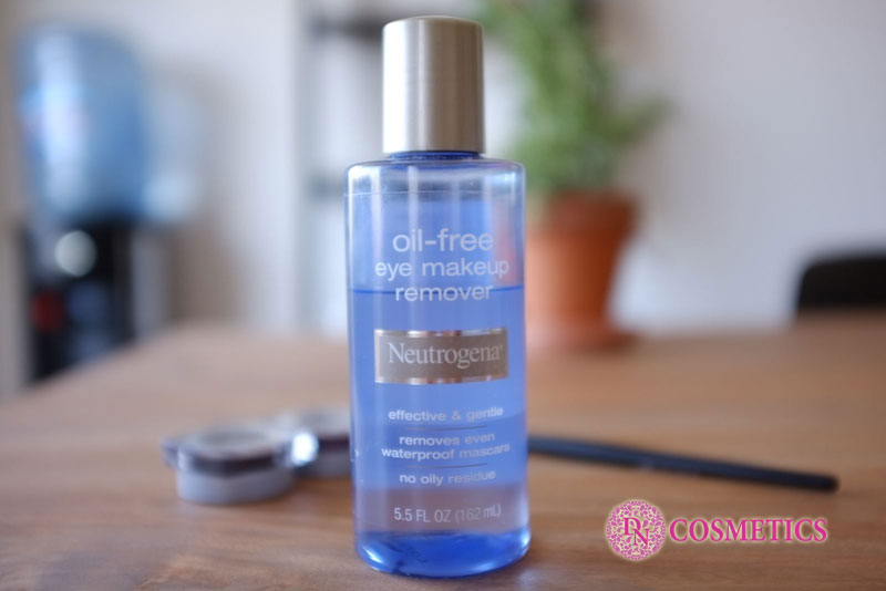 tay-trang-mat-moi-neutrogena-162ml-3