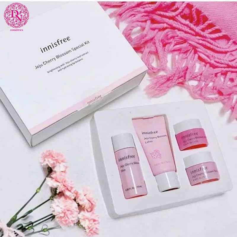 bo-duong-da-hoa-anh-dao-jeju-cherry-blossom-special-kit-innisfree