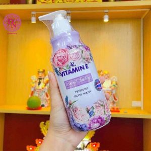 sua-tam-vitamin-e-secret-fantasy-400ml-tim